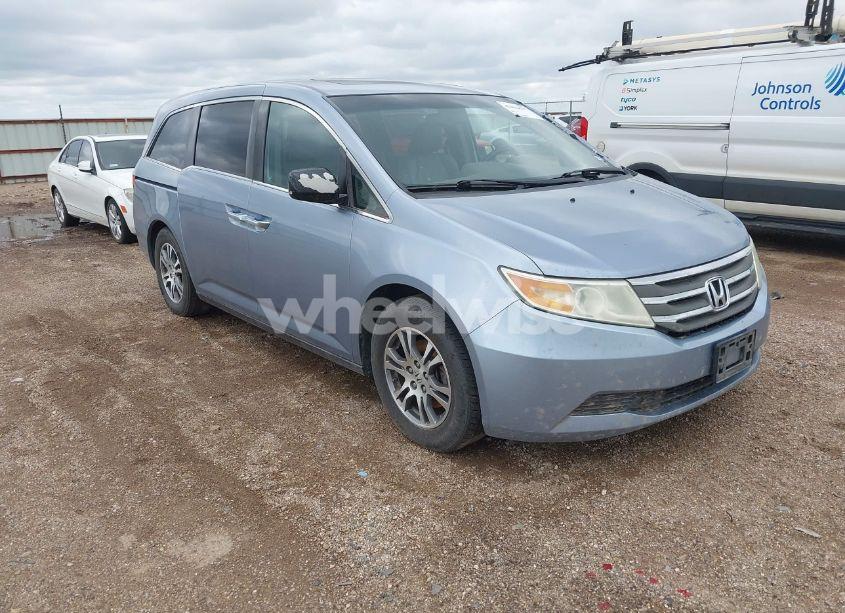 2011 Honda Odyssey EX-L (VIN 5FNRL5H64BB085479) main photo