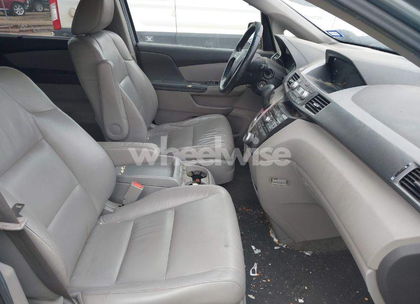 Photo 5 of 2011 Honda Odyssey EX-L (VIN 5FNRL5H64BB085479)