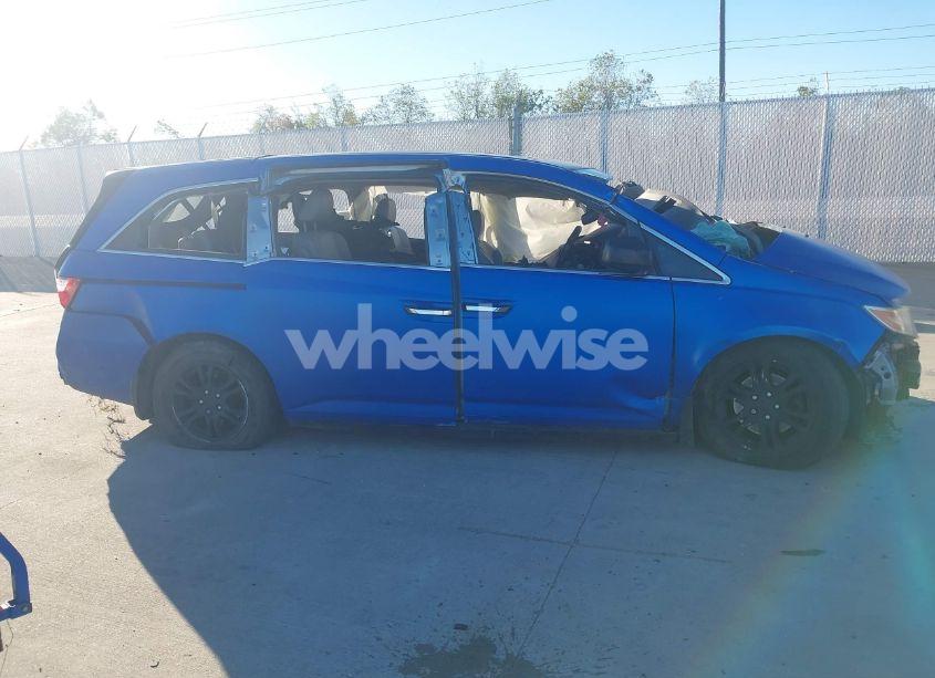 Photo 13 of 2011 Honda Odyssey EX-L (VIN 5FNRL5H64BB103771)