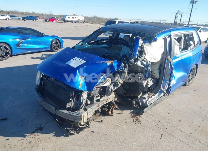 Photo 6 of 2011 Honda Odyssey EX-L (VIN 5FNRL5H64BB103771)