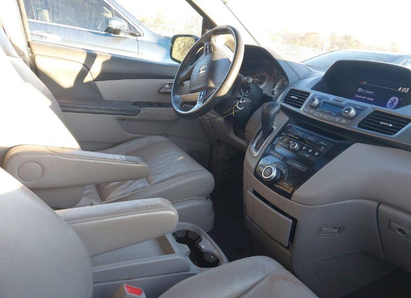 Photo 5 of 2012 Honda Odyssey EX-L (VIN 5FNRL5H64CB024943)