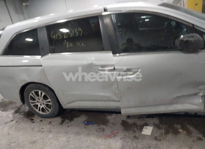 Photo 13 of 2012 Honda Odyssey EX-L (VIN 5FNRL5H64CB045226)