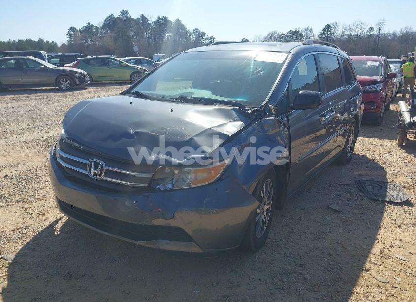 Photo 2 of 2012 Honda Odyssey EX-L (VIN 5FNRL5H64CB066240)
