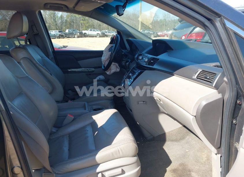 Photo 5 of 2012 Honda Odyssey EX-L (VIN 5FNRL5H64CB066240)