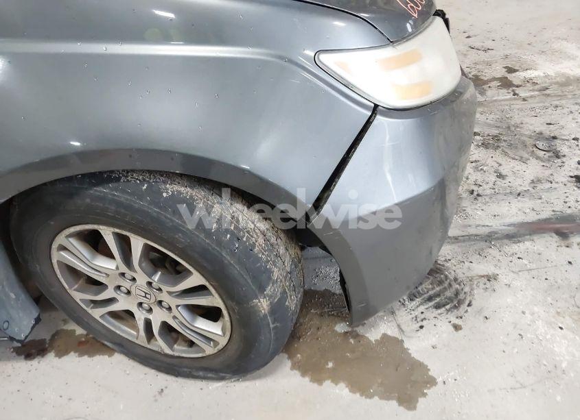 Photo 6 of 2012 Honda Odyssey EX-L (VIN 5FNRL5H64CB068778)