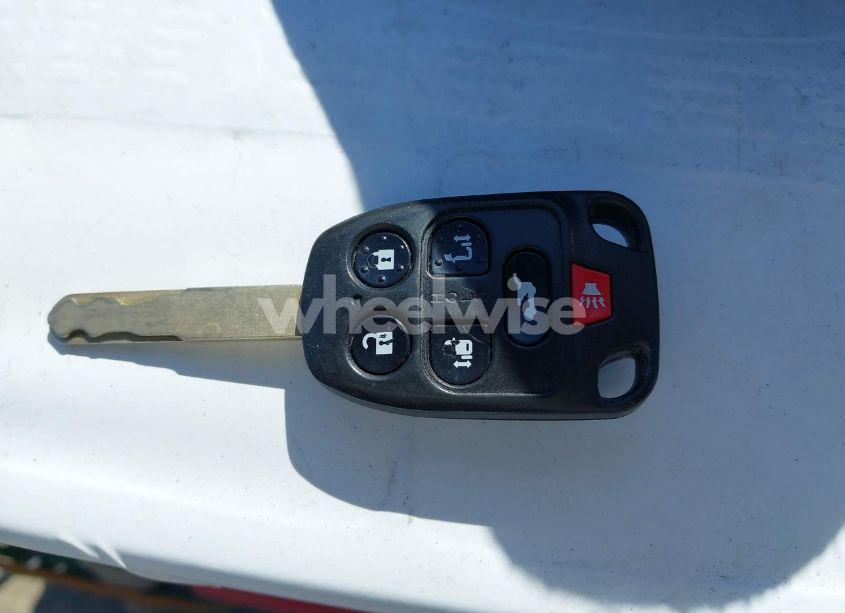 Photo 11 of 2012 Honda Odyssey EX-L (VIN 5FNRL5H64CB127523)