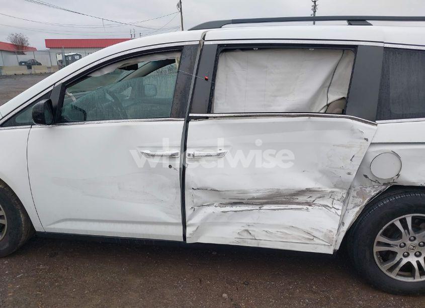 Photo 14 of 2013 Honda Odyssey EX-L (VIN 5FNRL5H64DB003575)