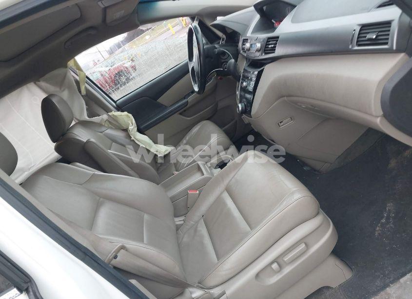 Photo 5 of 2013 Honda Odyssey EX-L (VIN 5FNRL5H64DB003575)