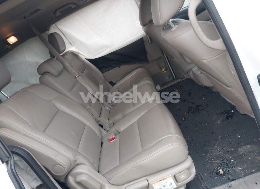 Photo 8 of 2013 Honda Odyssey EX-L (VIN 5FNRL5H64DB003575)