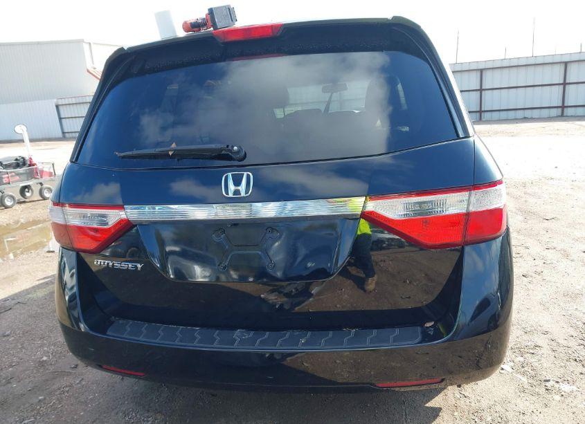 Photo 16 of 2013 Honda Odyssey EX-L (VIN 5FNRL5H64DB010249)