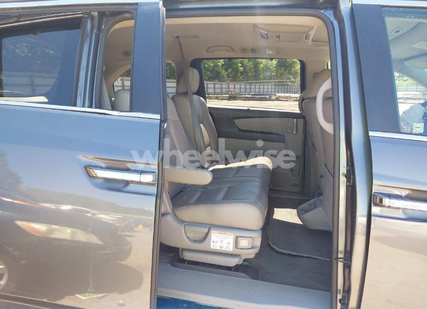 Photo 8 of 2013 Honda Odyssey EX-L (VIN 5FNRL5H64DB034535)