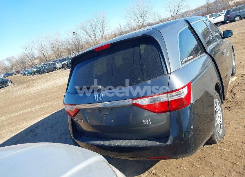 Photo 16 of 2013 Honda Odyssey EX-L (VIN 5FNRL5H64DB040819)