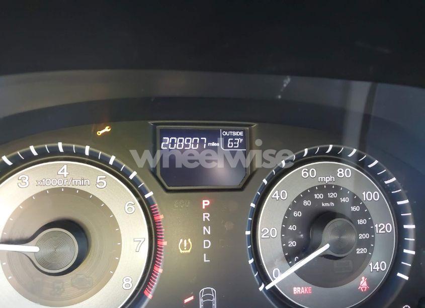 Photo 15 of 2013 Honda Odyssey EX-L (VIN 5FNRL5H64DB041761)