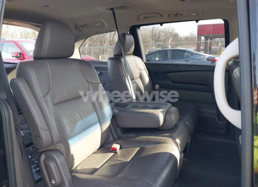 Photo 8 of 2013 Honda Odyssey EX-L (VIN 5FNRL5H64DB041761)