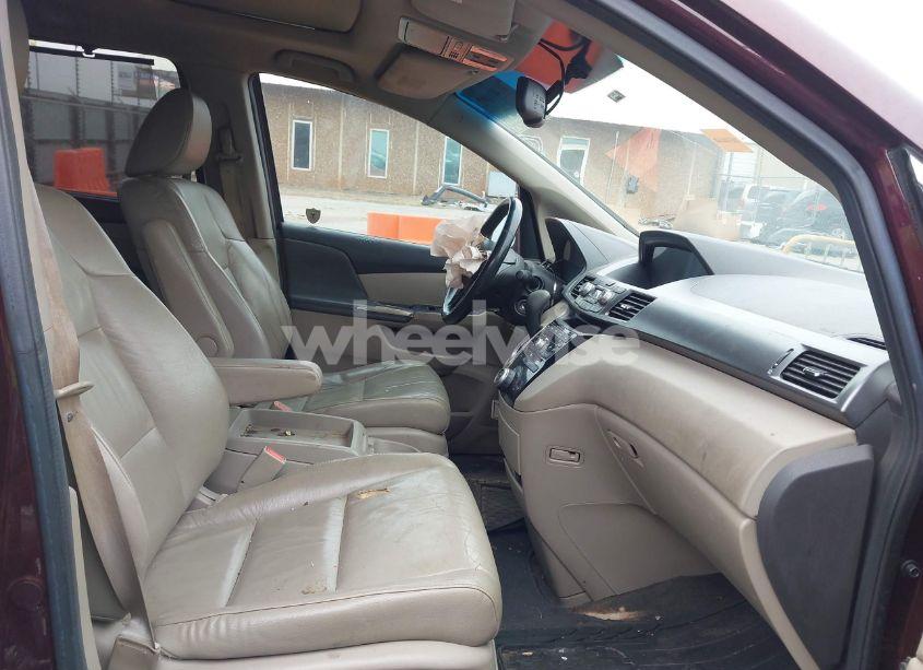 Photo 5 of 2013 Honda Odyssey EX-L (VIN 5FNRL5H64DB053229)