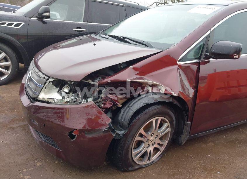 Photo 6 of 2013 Honda Odyssey EX-L (VIN 5FNRL5H64DB053229)