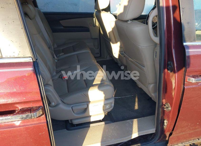 Photo 8 of 2013 Honda Odyssey EX-L (VIN 5FNRL5H64DB054056)