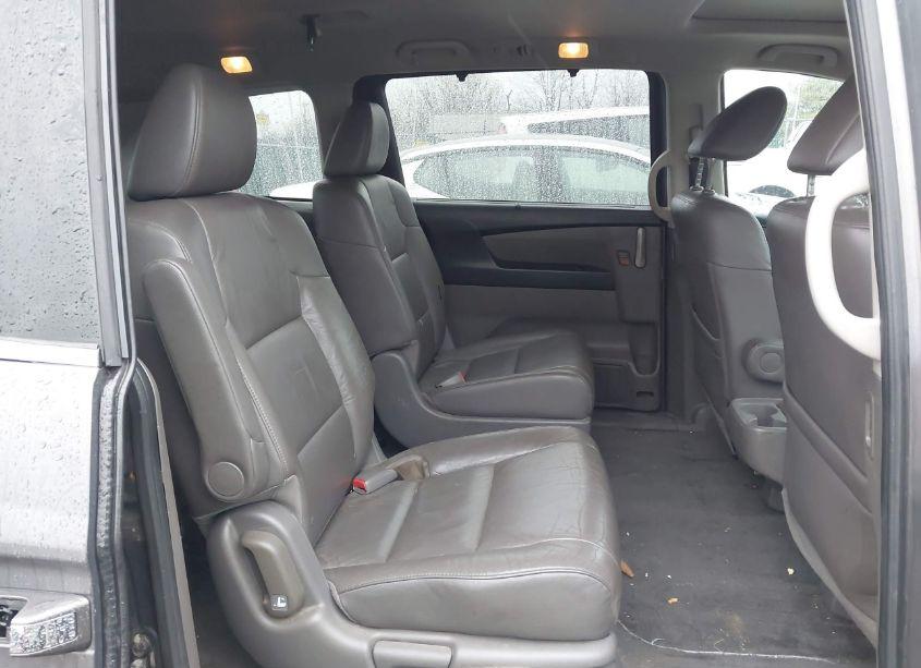 Photo 8 of 2013 Honda Odyssey EX-L (VIN 5FNRL5H64DB062383)