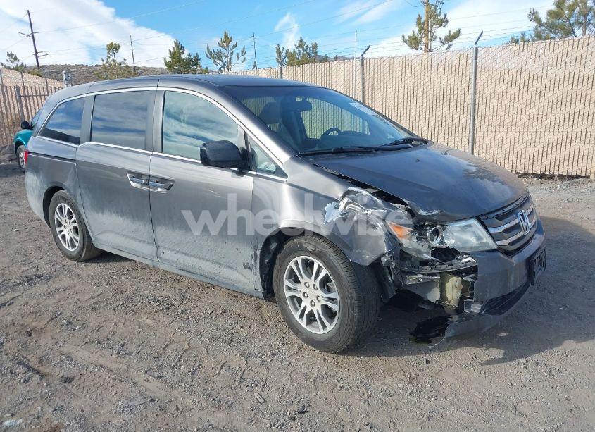 2013 Honda Odyssey EX-L (VIN 5FNRL5H64DB085341) main photo
