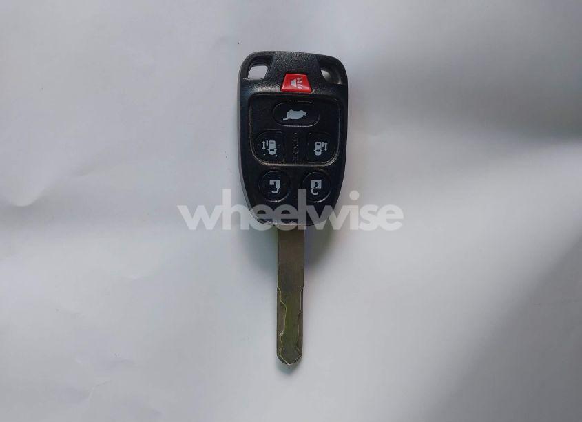 Photo 11 of 2013 Honda Odyssey EX-L (VIN 5FNRL5H64DB085341)