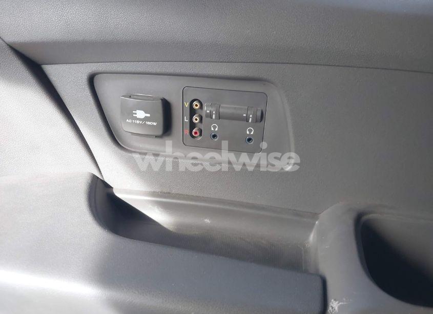 Photo 20 of 2013 Honda Odyssey EX-L (VIN 5FNRL5H64DB085341)