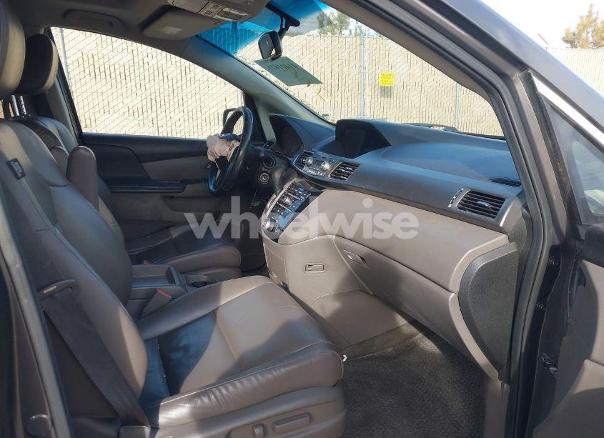 Photo 5 of 2013 Honda Odyssey EX-L (VIN 5FNRL5H64DB085341)