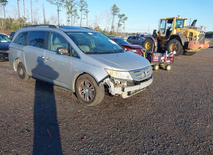 2013 Honda Odyssey EX-L (VIN 5FNRL5H64DB090555) main photo