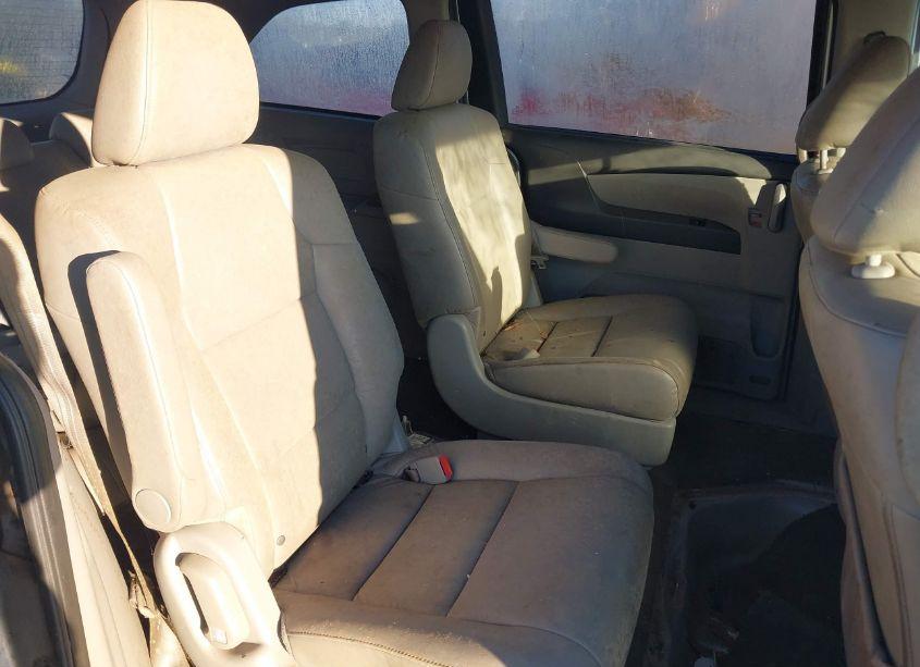 Photo 8 of 2013 Honda Odyssey EX-L (VIN 5FNRL5H64DB090555)