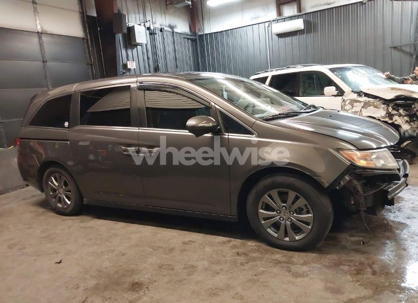 Photo 13 of 2014 Honda Odyssey EX-L (VIN 5FNRL5H64EB001309)