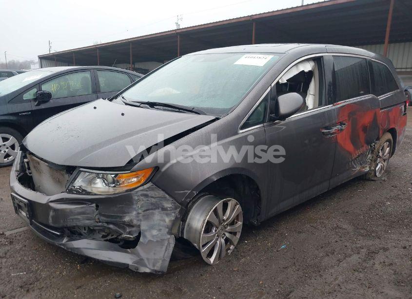 Photo 2 of 2014 Honda Odyssey EX-L (VIN 5FNRL5H64EB017252)