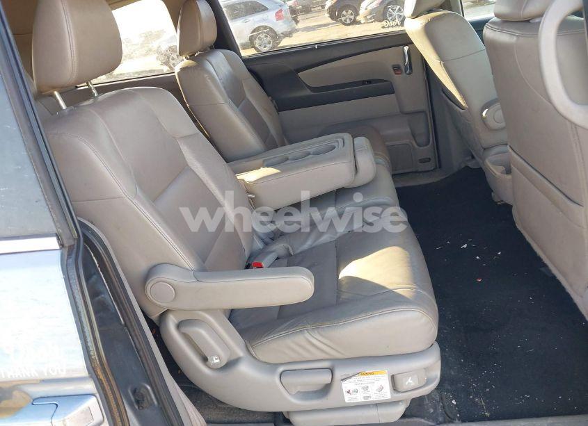 Photo 8 of 2014 Honda Odyssey EX-L (VIN 5FNRL5H64EB051627)