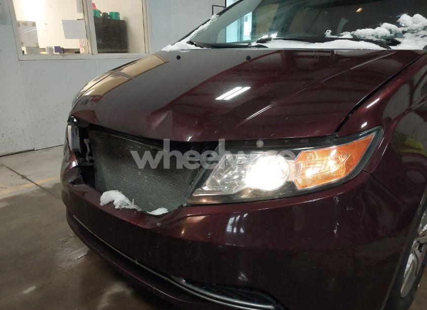 Photo 6 of 2014 Honda Odyssey EX-L (VIN 5FNRL5H64EB070226)