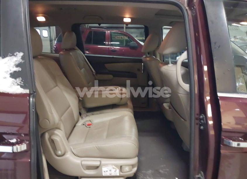 Photo 8 of 2014 Honda Odyssey EX-L (VIN 5FNRL5H64EB070226)