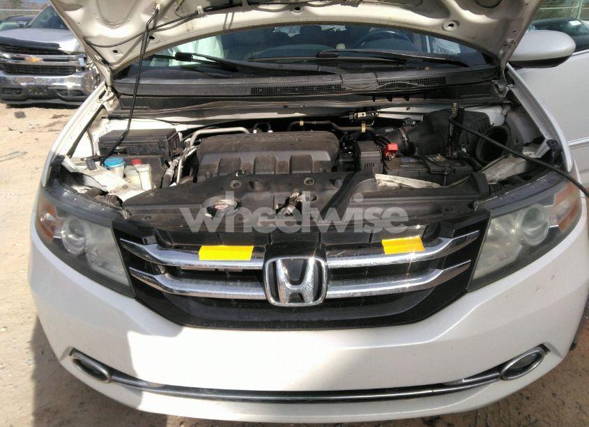Photo 10 of 2014 Honda Odyssey EX-L (VIN 5FNRL5H64EB098446)