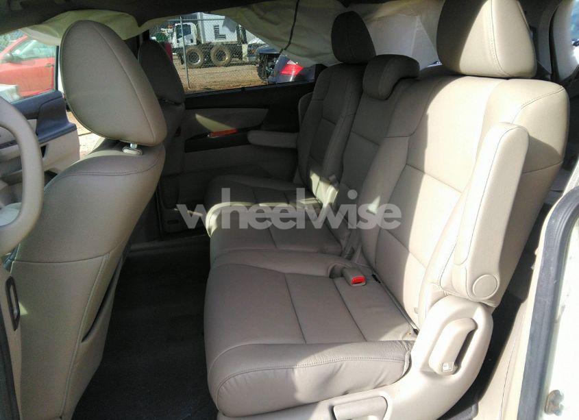 Photo 8 of 2014 Honda Odyssey EX-L (VIN 5FNRL5H64EB098446)