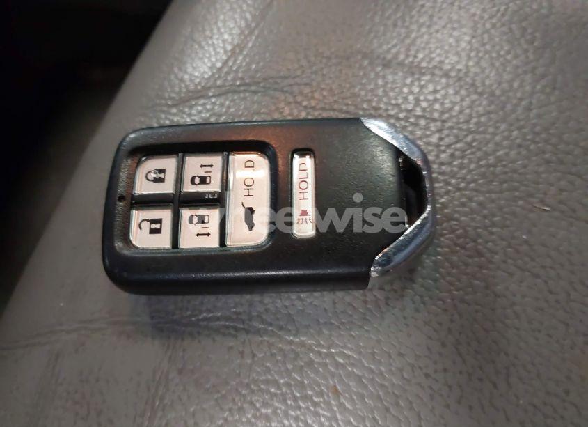 Photo 11 of 2014 Honda Odyssey EX-L (VIN 5FNRL5H64EB116623)