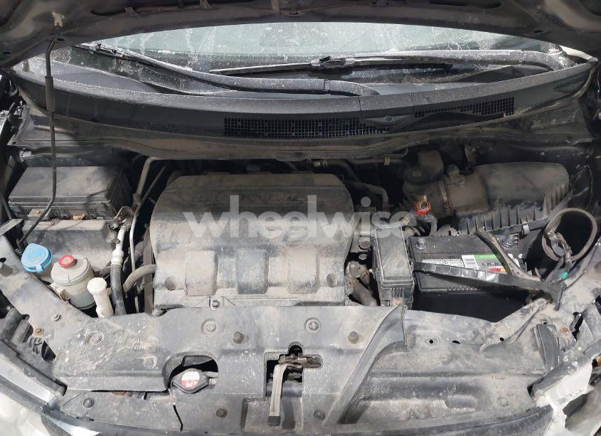 Photo 10 of 2014 Honda Odyssey EX-L (VIN 5FNRL5H64EB116671)