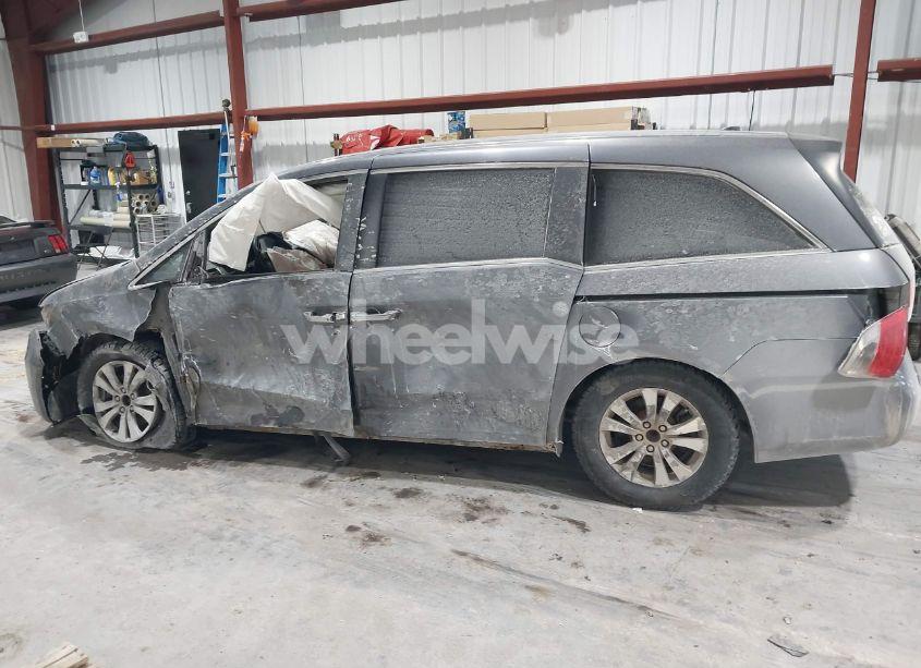 Photo 14 of 2014 Honda Odyssey EX-L (VIN 5FNRL5H64EB116671)