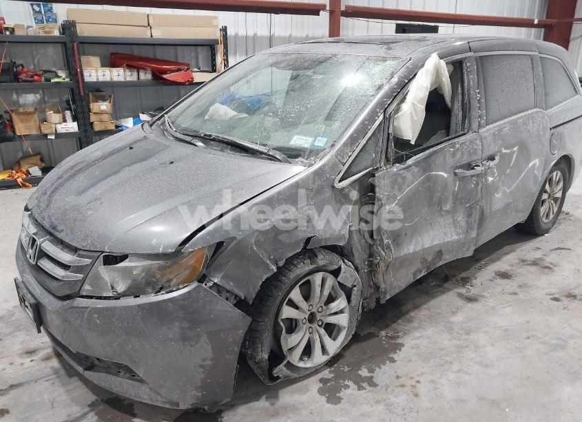 Photo 6 of 2014 Honda Odyssey EX-L (VIN 5FNRL5H64EB116671)