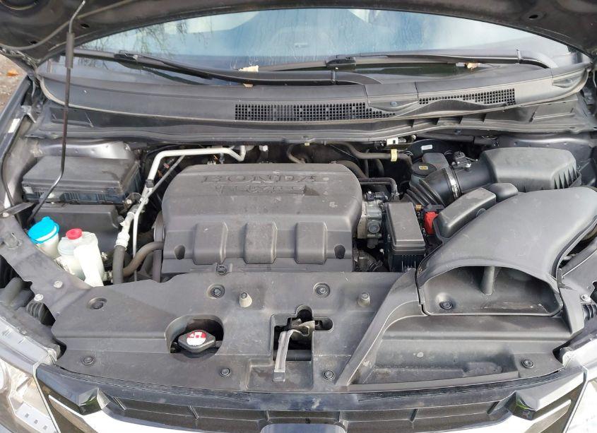 Photo 10 of 2014 Honda Odyssey EX-L (VIN 5FNRL5H64EB126536)