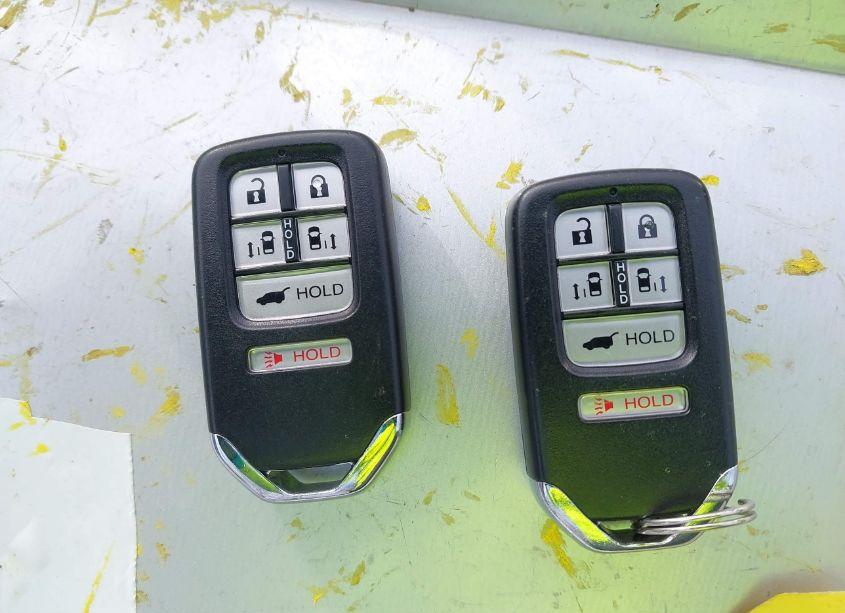 Photo 11 of 2014 Honda Odyssey EX-L (VIN 5FNRL5H64EB126536)