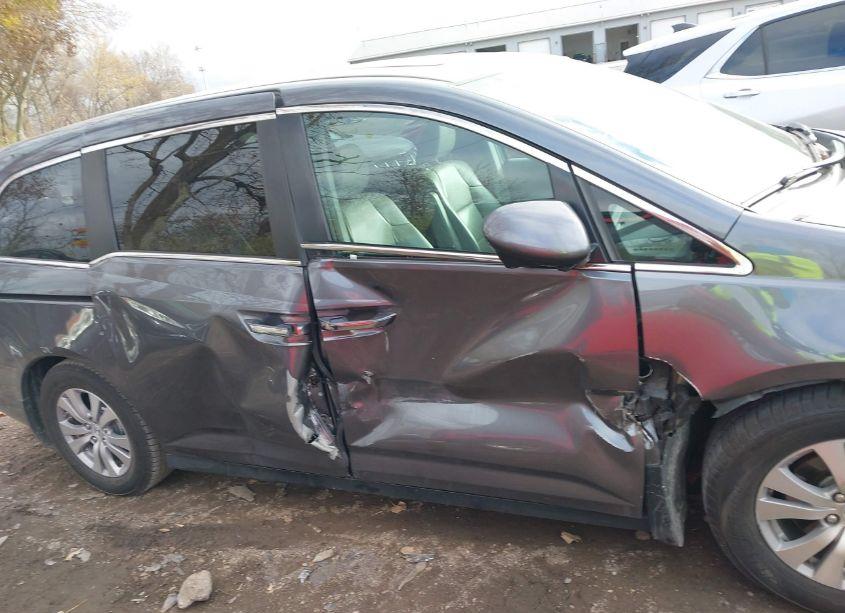 Photo 13 of 2014 Honda Odyssey EX-L (VIN 5FNRL5H64EB126536)