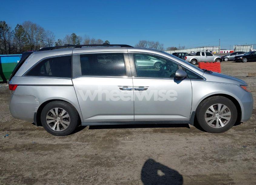 Photo 13 of 2014 Honda Odyssey EX-L (VIN 5FNRL5H64EB133552)