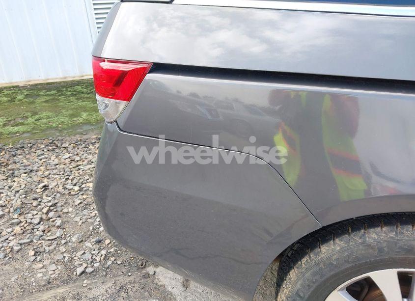 Photo 19 of 2015 Honda Odyssey EX-L (VIN 5FNRL5H64FB013820)