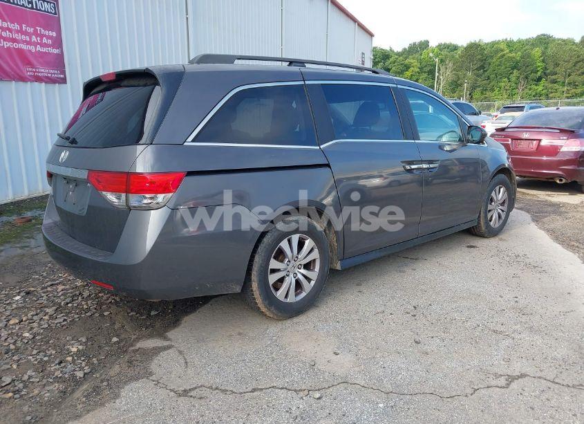 Photo 4 of 2015 Honda Odyssey EX-L (VIN 5FNRL5H64FB013820)