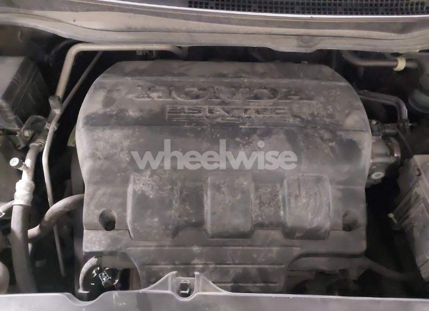 Photo 10 of 2015 Honda Odyssey EX-L (VIN 5FNRL5H64FB035090)