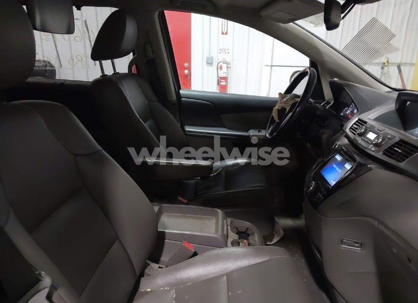 Photo 5 of 2015 Honda Odyssey EX-L (VIN 5FNRL5H64FB035090)