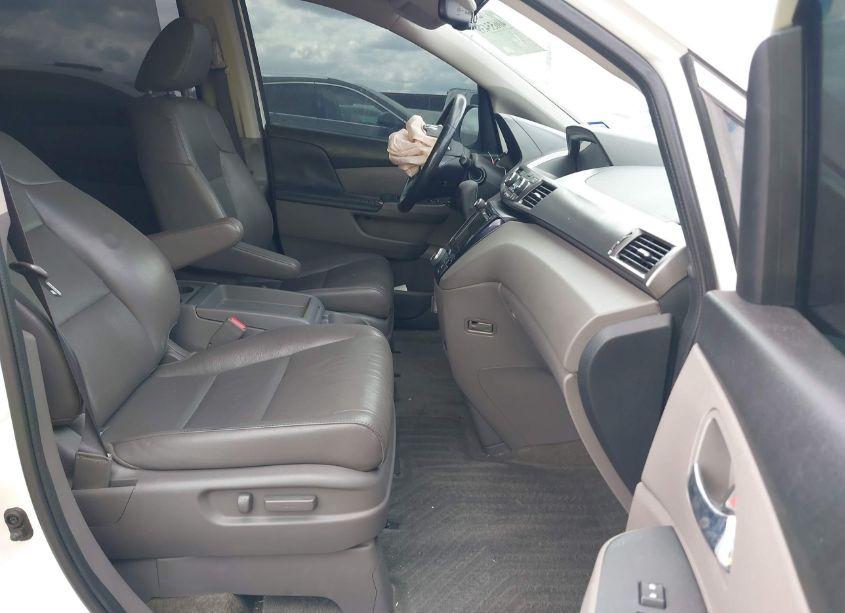 Photo 5 of 2015 Honda Odyssey EX-L (VIN 5FNRL5H64FB078263)