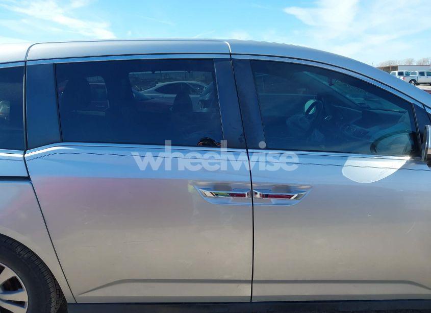 Photo 13 of 2015 Honda Odyssey EX-L (VIN 5FNRL5H64FB089067)