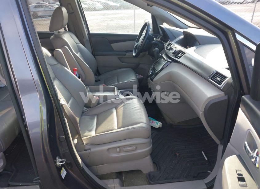 Photo 5 of 2015 Honda Odyssey EX-L (VIN 5FNRL5H64FB129499)